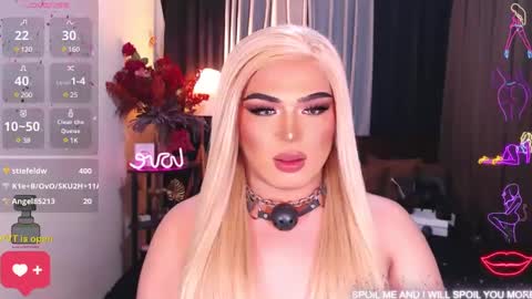 Snapshot of eroticfowler69 chatting on 01/17/25, 10:23 Anastasia online show from 01/17/25, 10:23