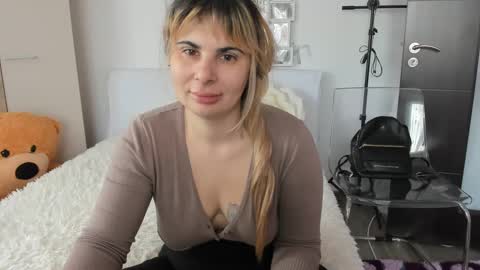 eroticsensualkitty4u online show from 02/07/25, 09:16