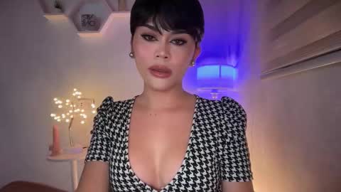 monica online show from 02/22/26, 12:01