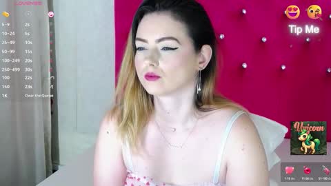 Erika online show from 09/30/25, 04:28