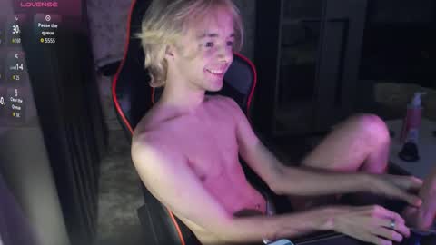 Snapshot of ervi_ chatting on 02/26/26, 07:57 ERV1II online show from 02/26/26, 07:57