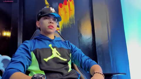 Eryon online show from 09/19/25, 11:22