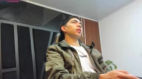 Eryon online show from 10/01/25, 11:16