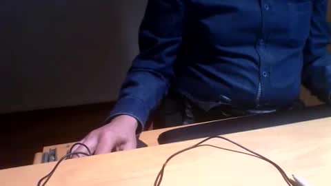 esclavo_hot online show from 11/07/25, 06:08