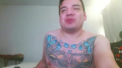 Snapshot of escodamus12 chatting on 12/18/24, 10:24 escodamus12 online show from 12/18/24, 10:24