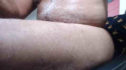 Snapshot of escorpion51 chatting on 11/03/25, 01:19 escorpion51 online show from 11/03/25, 01:19