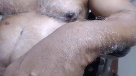 escorpion51 online show from 06/11/26, 02:11