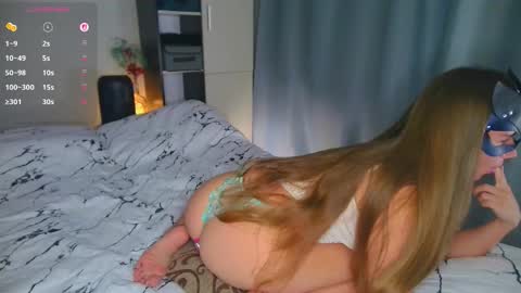 Esenia online show from 09/17/25, 06:09