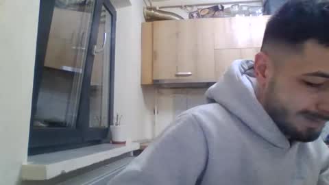 Snapshot of eshanu chatting on 02/22/26, 09:24 eshanu online show from 02/22/26, 09:24