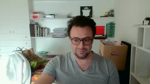 Snapshot of esibizionista_91 chatting on 02/28/25, 03:26 esibizionista 91 online show from 02/28/25, 03:26