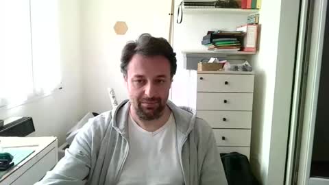 esibizionista 91 online show from 04/22/26, 07:44