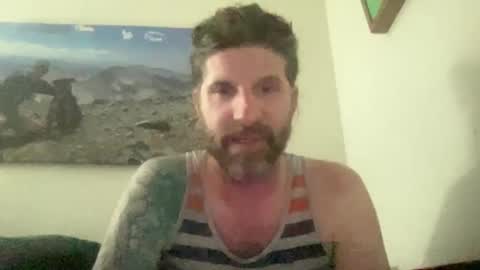 esinking24 online show from 10/19/25, 02:01