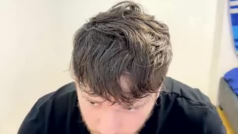 eskol212 online show from 04/15/26, 09:04