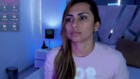 esmerald_golden online show from 03/11/25, 05:57