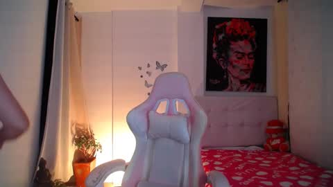 Esmeralda online show from 01/08/25, 01:32