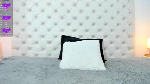 esmeralda  online show from 03/04/25, 06:50