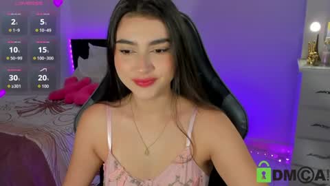 Snapshot of esmeralda_le chatting on 07/20/26, 11:12 Esmeralda online show from 07/20/26, 11:12