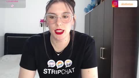 Xbebetax online show from 11/08/25, 06:51