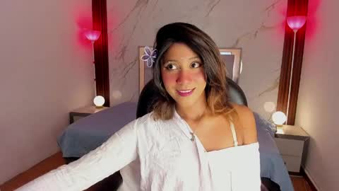 esperanzamora online show from 05/05/26, 11:51