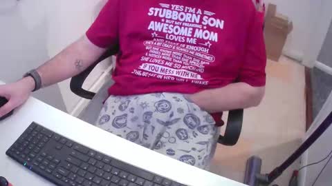 Snapshot of essex_wild chatting on 12/07/24, 09:44 Morph online show from 12/07/24, 09:44