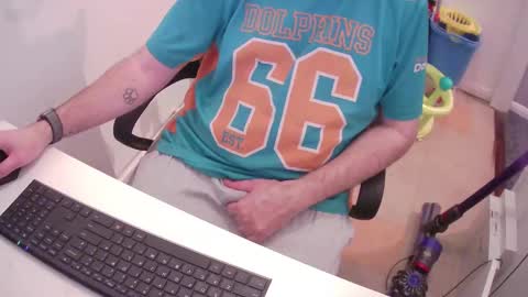 Snapshot of essex_wild chatting on 02/01/25, 09:08 Morph online show from 02/01/25, 09:08