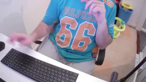 Snapshot of essex_wild chatting on 02/03/25, 09:39 Morph online show from 02/03/25, 09:39