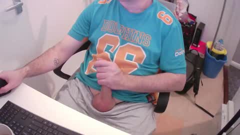 Snapshot of essex_wild chatting on 02/18/25, 09:20 Morph online show from 02/18/25, 09:20