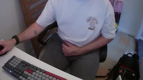 Snapshot of essex_wild chatting on 09/10/25, 08:47 Morph online show from 09/10/25, 08:47