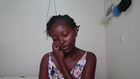 essypetite online show from 11/25/25, 09:42