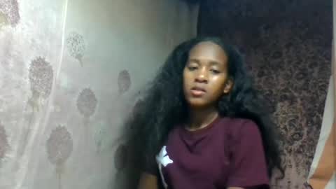 estancelee online show from 07/07/26, 06:47
