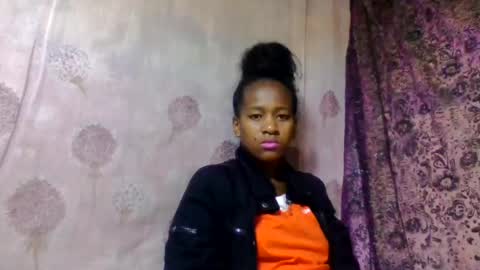 estancelee online show from 07/13/26, 10:51