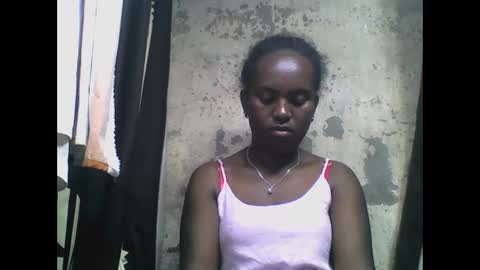 Snapshot of estanie chatting on 09/15/25, 06:30 estanie online show from 09/15/25, 06:30