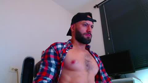 esteban online show from 01/15/26, 04:00