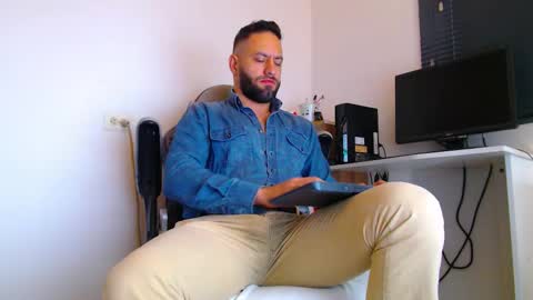 esteban online show from 02/09/26, 12:53