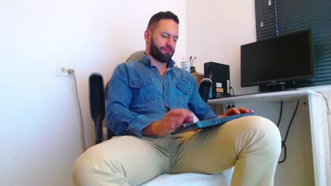 esteban online show from 03/07/26, 04:15