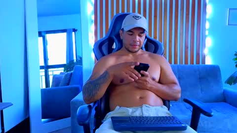 Snapshot of esteban_de_louise chatting on 05/31/26, 07:48 ESTEBAN online show from 05/31/26, 07:48