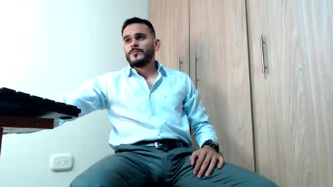 Esteban Fernandez online show from 01/06/25, 05:30