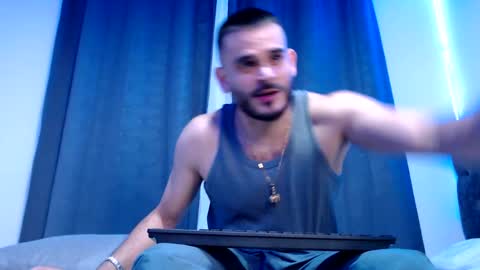 Esteban Fernandez online show from 01/11/25, 02:41