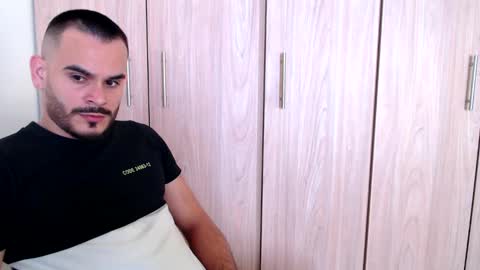 Esteban Fernandez online show from 02/06/25, 04:03