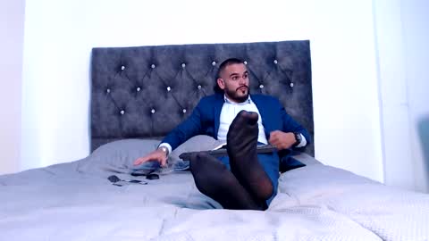 Esteban Fernandez online show from 09/08/25, 03:00