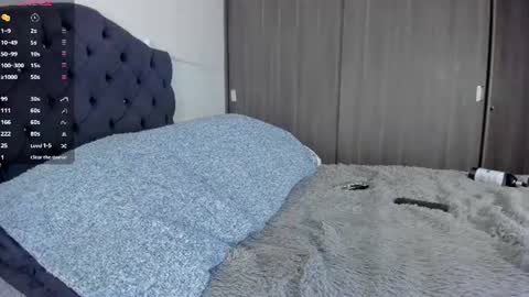 Snapshot of esteban_stud chatting on 08/03/26, 10:57 ESTEBAN online show from 08/03/26, 10:57