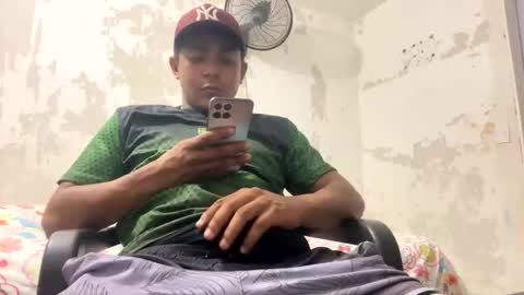 Snapshot of esteban_verg chatting on 02/02/26, 03:27 wailer1996 online show from 02/02/26, 03:27