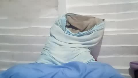 estebanbigcock23 online show from 11/19/25, 07:47