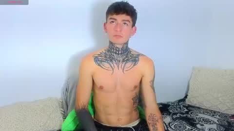 Esteban independent model online show from 07/11/26, 11:50