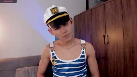 Snapshot of estebanperez_ chatting on 02/24/25, 10:58 Esteban online show from 02/24/25, 10:58
