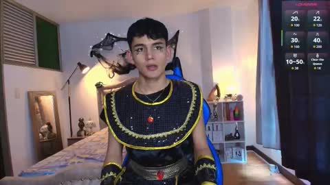 Snapshot of estebanperez_ chatting on 10/31/25, 11:55 Esteban online show from 10/31/25, 11:55