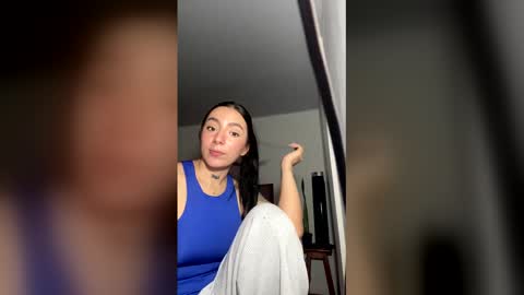 Snapshot of estefa1 chatting on 02/18/26, 05:53 estefa1 online show from 02/18/26, 05:53