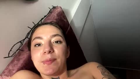 estefa1 online show from 03/04/26, 06:30