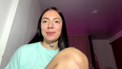 estefa1 online show from 04/16/26, 06:14