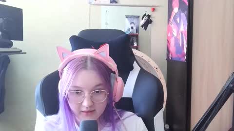 Kate online show from 03/18/26, 07:00